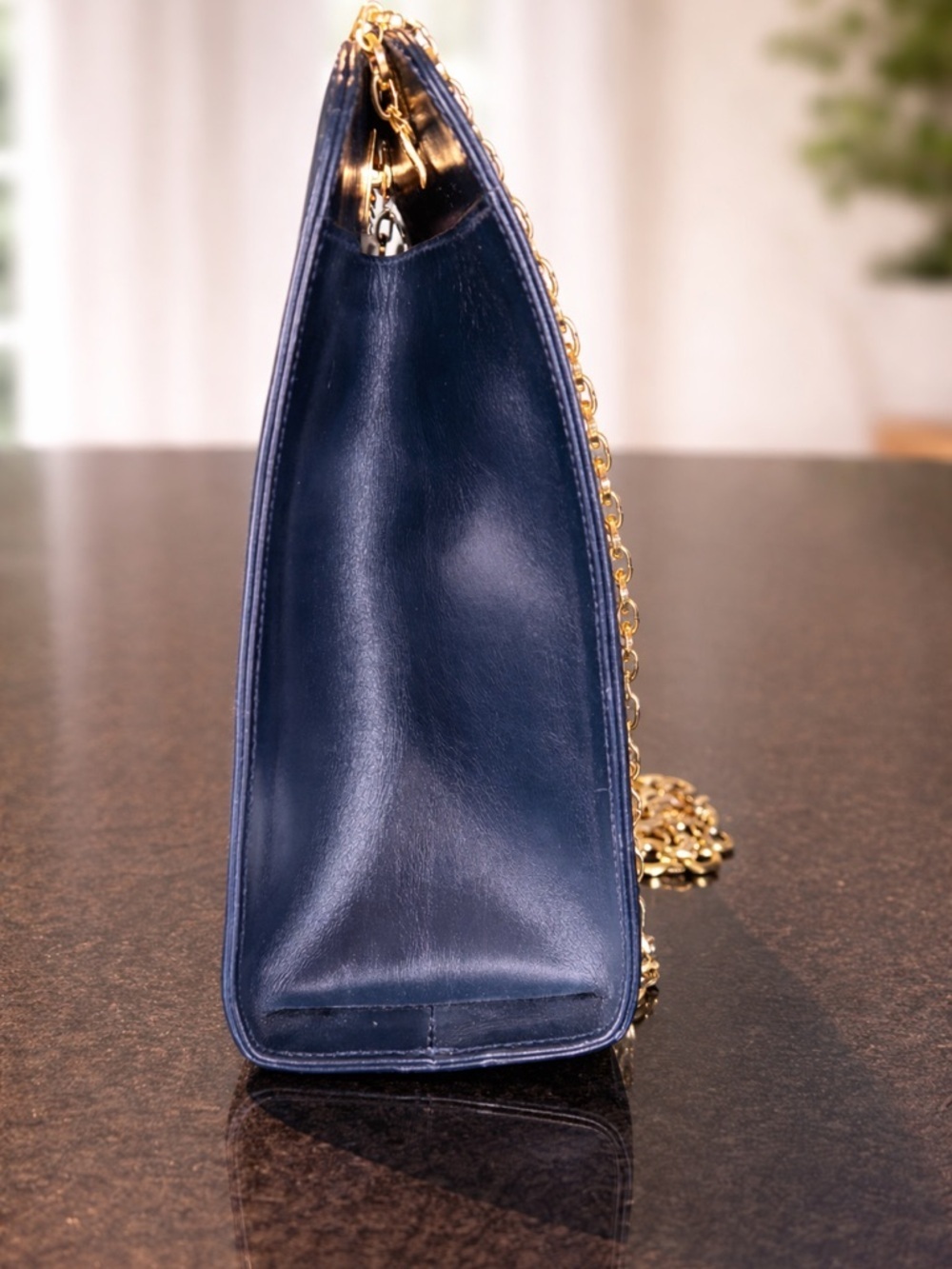 Authentic Salvatore Ferragamo Gancini Chain Shoulder Bag - Vintage - Picture 5 of 9